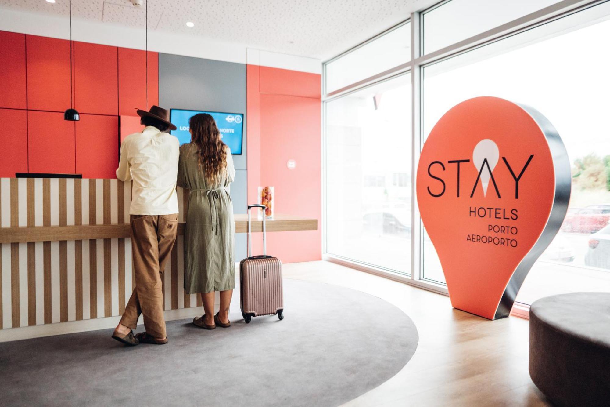 Stay Hotel Porto Aeroporto Moreira  Bagian luar foto